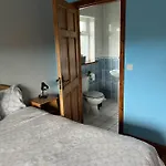 Doughlasha House V93rx64