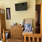 Doughlasha House V93rx64