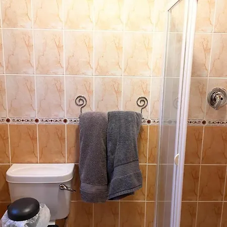 Doughlasha House V93rx64 Pensjonat 3*
