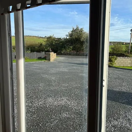 Doughlasha House V93rx64