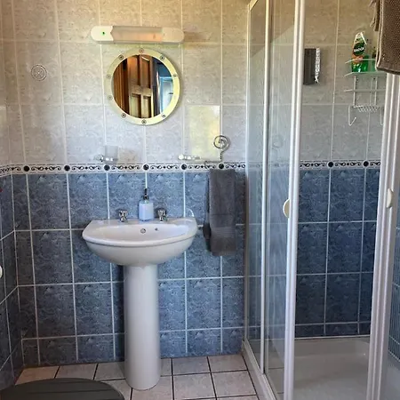 Doughlasha House V93rx64 Gæstehus