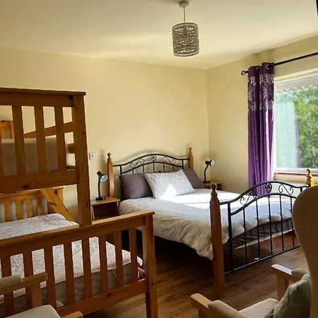 Pensjonat Doughlasha House V93rx64 3*
