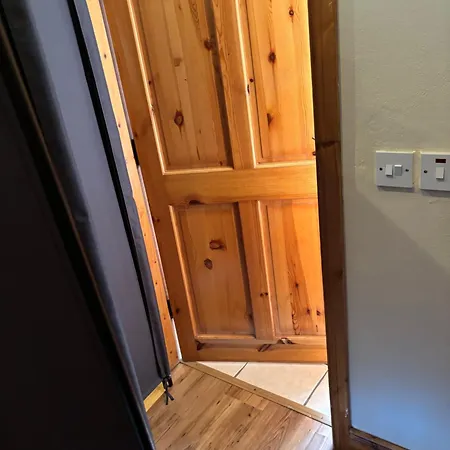 Doughlasha House V93rx64 Гостевой дом 3*
