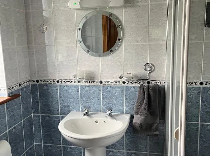 招待所 Doughlasha House V93rx64 3*