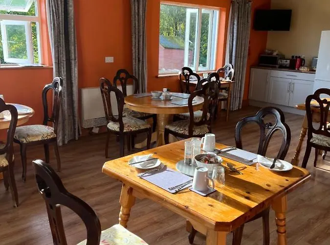 Doughlasha House V93rx64 3* 弗萨